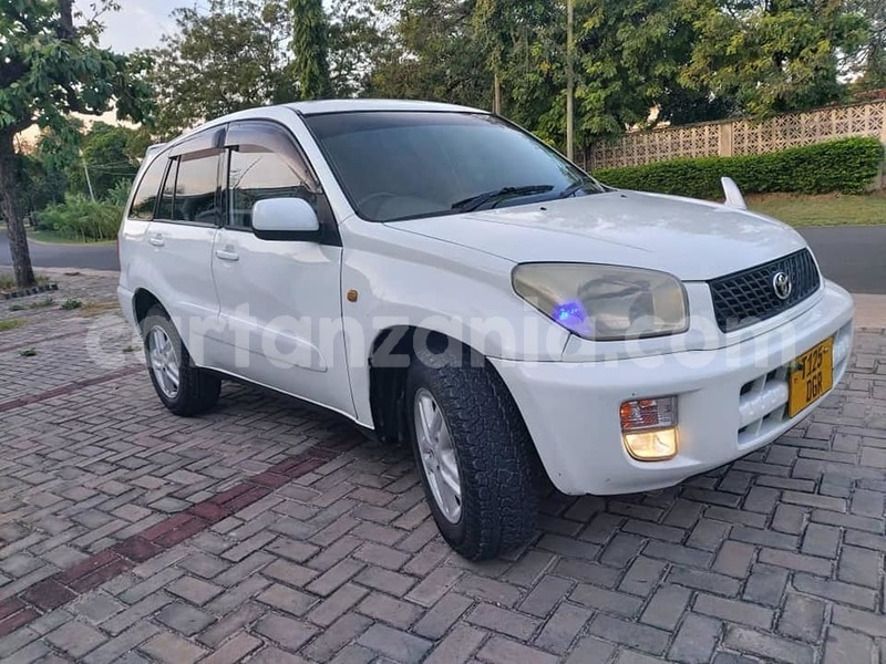 Big with watermark toyota rav4 dar es salaam dar es salaam 9592