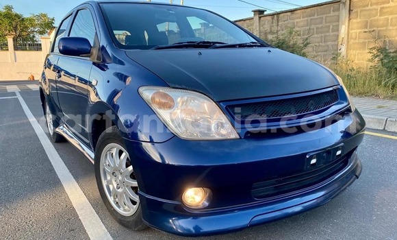 Buy Used Toyota IST Blue Car in Dar es Salaam in Dar es Salaam Buy Used Toyota IST Blue Car in Dar es Salaam in Dar es Salaam