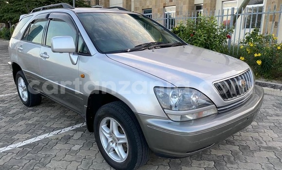 Buy Used Toyota Harrier Silver Car in Dar es Salaam in Dar es Salaam Buy Used Toyota Harrier Silver Car in Dar es Salaam in Dar es Salaam