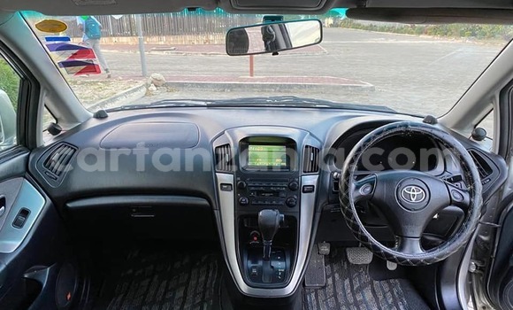 Buy Used Toyota Harrier Silver Car in Dar es Salaam in Dar es Salaam Buy Used Toyota Harrier Silver Car in Dar es Salaam in Dar es Salaam
