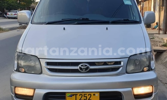 Buy Used Toyota Noah Silver Car in Dar es Salaam in Dar es Salaam Buy Used Toyota Noah Silver Car in Dar es Salaam in Dar es Salaam