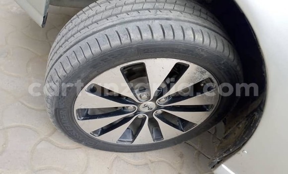 Buy Used Toyota Mark II Silver Car in Dar es Salaam in Dar es Salaam Buy Used Toyota Mark II Silver Car in Dar es Salaam in Dar es Salaam