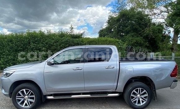 Buy Used Toyota Hilux Beige Car in Dar es Salaam in Dar es Salaam