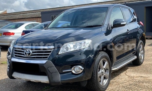 Nunua Ilio tumika Toyota RAV4 Nyeusi Gari ndani ya Dar es Salaam nchini Dar es Salaam Nunua Ilio tumika Toyota RAV4 Nyeusi Gari ndani ya Dar es Salaam nchini Dar es Salaam