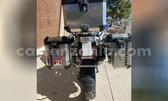 Nunua Ilio tumika BMW R1200GS Adventure Beige Bike ndani ya Dar es Salaam nchini Dar es Salaam Nunua Ilio tumika BMW R1200GS Adventure Beige Bike ndani ya Dar es Salaam nchini Dar es Salaam