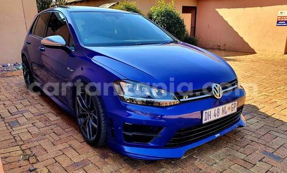 Buy Used Volkswagen Golf R Blue Car in Dar es Salaam in Dar es Salaam
