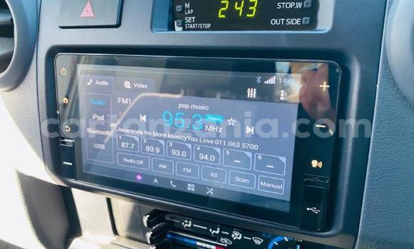 Nunua Ilio tumika Toyota Land Cruiser Fedha Gari ndani ya Dar es Salaam nchini Dar es Salaam Nunua Ilio tumika Toyota Land Cruiser Fedha Gari ndani ya Dar es Salaam nchini Dar es Salaam