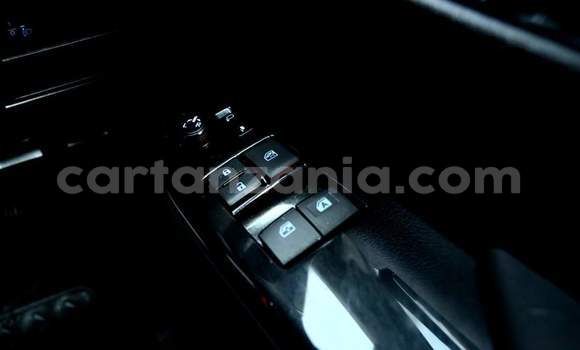 Nunua Ilio tumika Toyota Hilux Nyeupe Gari ndani ya Dar es Salaam nchini Dar es Salaam Nunua Ilio tumika Toyota Hilux Nyeupe Gari ndani ya Dar es Salaam nchini Dar es Salaam