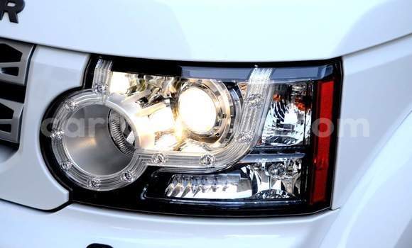 Nunua Ilio tumika Land Rover Discovery Nyeupe Gari ndani ya Dar es Salaam nchini Dar es Salaam Nunua Ilio tumika Land Rover Discovery Nyeupe Gari ndani ya Dar es Salaam nchini Dar es Salaam