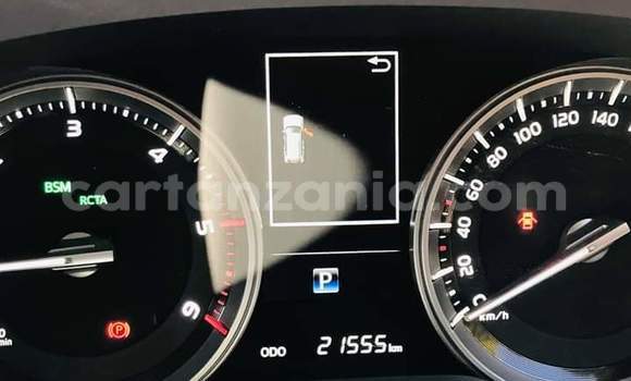 Nunua Ilio tumika Toyota Land Cruiser Nyeupe Gari ndani ya Dar es Salaam nchini Dar es Salaam Nunua Ilio tumika Toyota Land Cruiser Nyeupe Gari ndani ya Dar es Salaam nchini Dar es Salaam