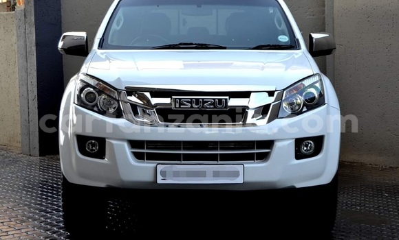 Buy Used Isuzu KB White Car in Dar es Salaam in Dar es Salaam Buy Used Isuzu KB White Car in Dar es Salaam in Dar es Salaam