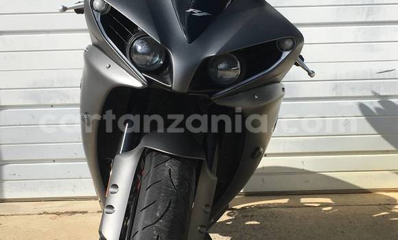 Buy Used Yamaha R1 Beige Bike in Mbogwe in Geita Buy Used Yamaha R1 Beige Bike in Mbogwe in Geita