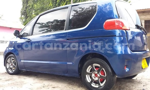 Buy Used Toyota Porte Blue Car in Dar es Salaam in Dar es Salaam