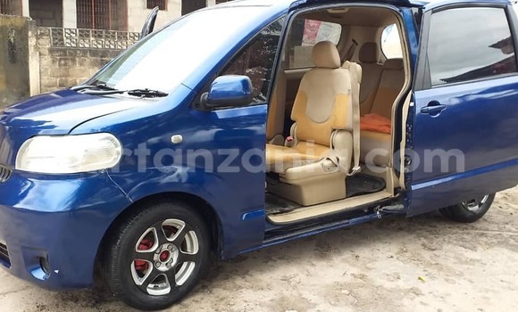 Buy Used Toyota Porte Blue Car in Dar es Salaam in Dar es Salaam Buy Used Toyota Porte Blue Car in Dar es Salaam in Dar es Salaam