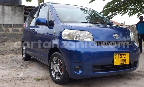 Buy Used Toyota Porte Blue Car in Dar es Salaam in Dar es Salaam Buy Used Toyota Porte Blue Car in Dar es Salaam in Dar es Salaam