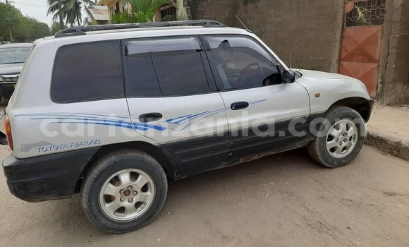 Buy Used Toyota RAV4 Silver Car in Dar es Salaam in Dar es Salaam Buy Used Toyota RAV4 Silver Car in Dar es Salaam in Dar es Salaam