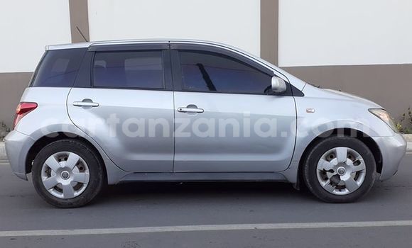 Nunua Ilio tumika Toyota IST Fedha Gari ndani ya Dar es Salaam nchini Dar es Salaam Nunua Ilio tumika Toyota IST Fedha Gari ndani ya Dar es Salaam nchini Dar es Salaam