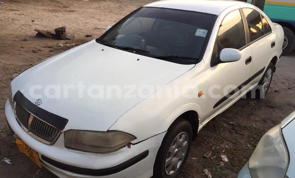 Buy Used Nissan Sunny White Car in Dar es Salaam in Dar es Salaam