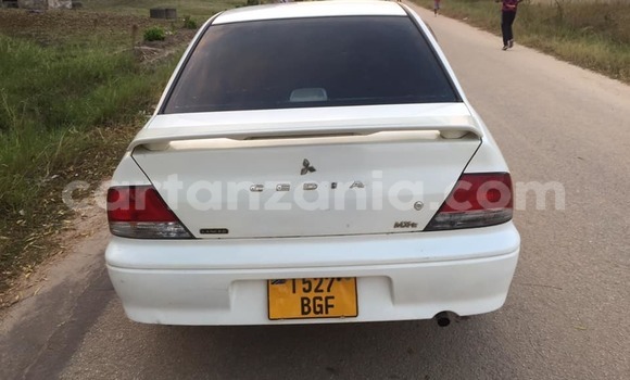Nunua Ilio tumika Mitsubishi Cordia Nyeupe Gari ndani ya Dar es Salaam nchini Dar es Salaam Nunua Ilio tumika Mitsubishi Cordia Nyeupe Gari ndani ya Dar es Salaam nchini Dar es Salaam