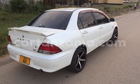 Nunua Ilio tumika Mitsubishi Cordia Nyeupe Gari ndani ya Dar es Salaam nchini Dar es Salaam Nunua Ilio tumika Mitsubishi Cordia Nyeupe Gari ndani ya Dar es Salaam nchini Dar es Salaam