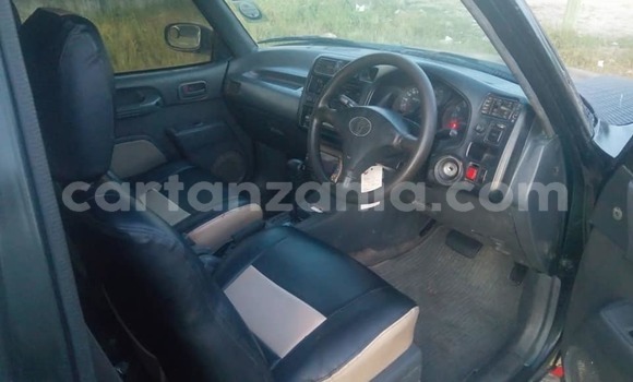 Nunua Ilio tumika Toyota RAV4 Nyeusi Gari ndani ya Dar es Salaam nchini Dar es Salaam Nunua Ilio tumika Toyota RAV4 Nyeusi Gari ndani ya Dar es Salaam nchini Dar es Salaam
