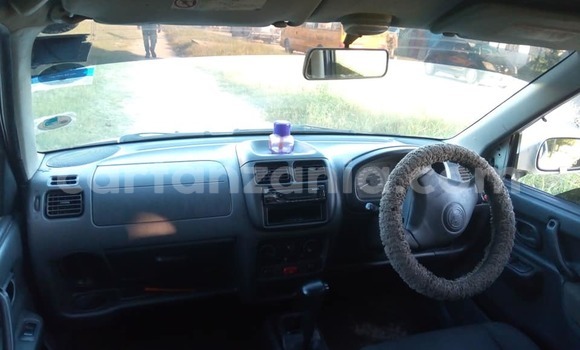 Nunua Ilio tumika Suzuki Swift Nyeupe Gari ndani ya Dar es Salaam nchini Dar es Salaam Nunua Ilio tumika Suzuki Swift Nyeupe Gari ndani ya Dar es Salaam nchini Dar es Salaam