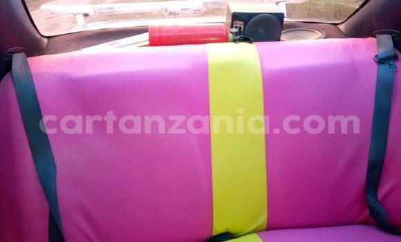 Nunua Ilio tumika Toyota Corolla Nyeupe Gari ndani ya Dar es Salaam nchini Dar es Salaam Nunua Ilio tumika Toyota Corolla Nyeupe Gari ndani ya Dar es Salaam nchini Dar es Salaam