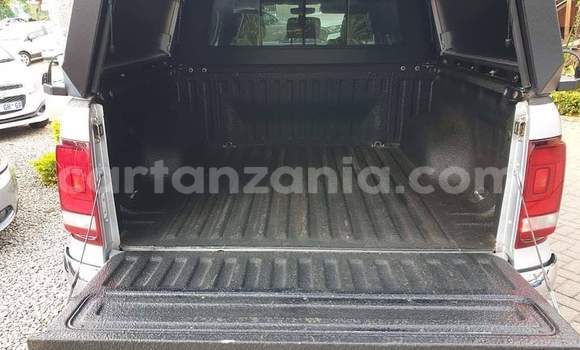 Buy Used Volkswagen Amarok Silver Car in Dar es Salaam in Dar es Salaam Buy Used Volkswagen Amarok Silver Car in Dar es Salaam in Dar es Salaam