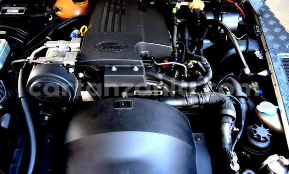 Nunua Ilio tumika Land Rover Defender Nyeupe Gari ndani ya Dar es Salaam nchini Dar es Salaam Nunua Ilio tumika Land Rover Defender Nyeupe Gari ndani ya Dar es Salaam nchini Dar es Salaam