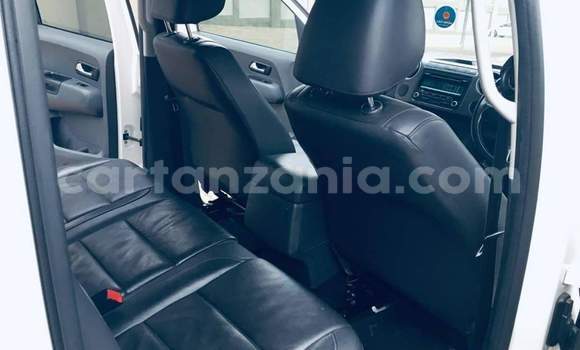 Nunua Ilio tumika Volkswagen Amarok Nyeupe Gari ndani ya Dar es Salaam nchini Dar es Salaam Nunua Ilio tumika Volkswagen Amarok Nyeupe Gari ndani ya Dar es Salaam nchini Dar es Salaam