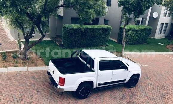 Nunua Ilio tumika Volkswagen Amarok Nyeupe Gari ndani ya Dar es Salaam nchini Dar es Salaam Nunua Ilio tumika Volkswagen Amarok Nyeupe Gari ndani ya Dar es Salaam nchini Dar es Salaam