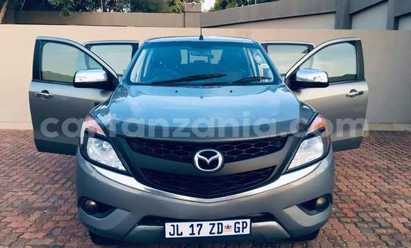 Nunua Ilio tumika Mazda BT-50 Fedha Gari ndani ya Dar es Salaam nchini Dar es Salaam Nunua Ilio tumika Mazda BT-50 Fedha Gari ndani ya Dar es Salaam nchini Dar es Salaam