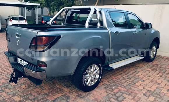 Nunua Ilio tumika Mazda BT-50 Fedha Gari ndani ya Dar es Salaam nchini Dar es Salaam Nunua Ilio tumika Mazda BT-50 Fedha Gari ndani ya Dar es Salaam nchini Dar es Salaam