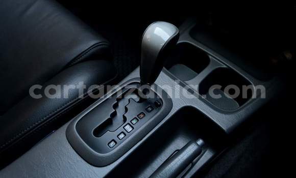 Nunua Ilio tumika Toyota Hilux Nyeupe Gari ndani ya Dar es Salaam nchini Dar es Salaam Nunua Ilio tumika Toyota Hilux Nyeupe Gari ndani ya Dar es Salaam nchini Dar es Salaam