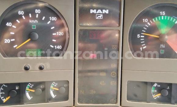 Nunua Ilio tumika Man Silent Nyekundu Lori ndani ya Dar es Salaam nchini Dar es Salaam Nunua Ilio tumika Man Silent Nyekundu Lori ndani ya Dar es Salaam nchini Dar es Salaam