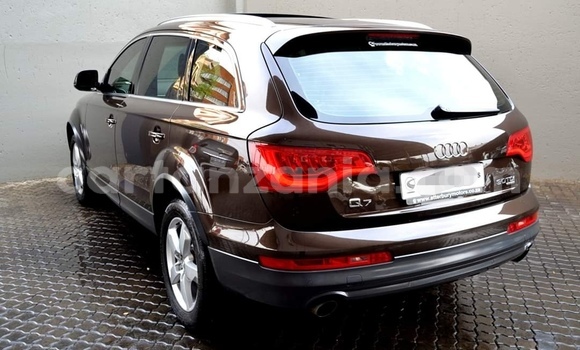 Nunua Ilio tumika Audi Q7 Brown Gari ndani ya Dar es Salaam nchini Dar es Salaam Nunua Ilio tumika Audi Q7 Brown Gari ndani ya Dar es Salaam nchini Dar es Salaam
