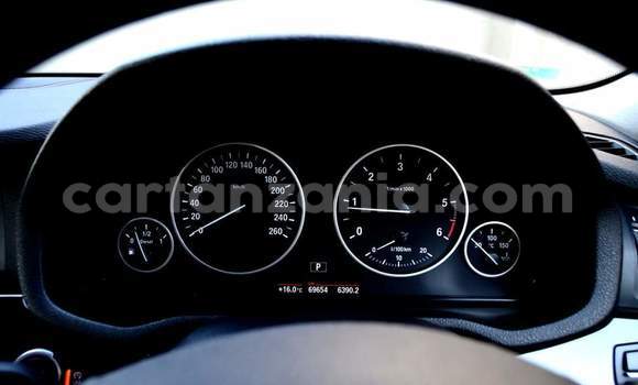 Nunua Ilio tumika BMW X3 Nyeupe Gari ndani ya Dar es Salaam nchini Dar es Salaam Nunua Ilio tumika BMW X3 Nyeupe Gari ndani ya Dar es Salaam nchini Dar es Salaam