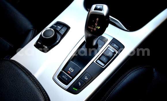 Nunua Ilio tumika BMW X3 Nyeupe Gari ndani ya Dar es Salaam nchini Dar es Salaam Nunua Ilio tumika BMW X3 Nyeupe Gari ndani ya Dar es Salaam nchini Dar es Salaam