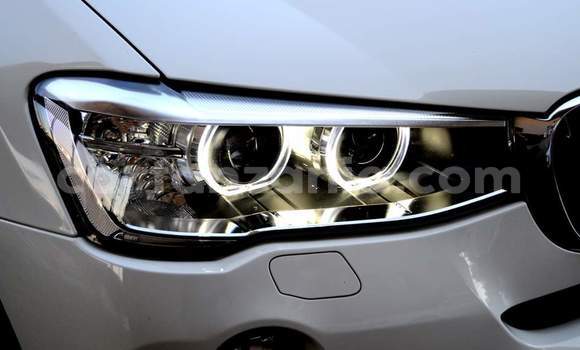 Nunua Ilio tumika BMW X3 Nyeupe Gari ndani ya Dar es Salaam nchini Dar es Salaam Nunua Ilio tumika BMW X3 Nyeupe Gari ndani ya Dar es Salaam nchini Dar es Salaam