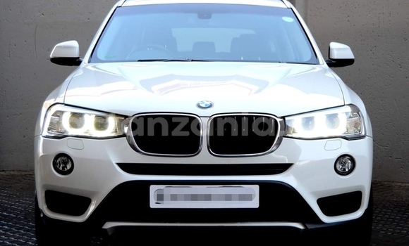Nunua Ilio tumika BMW X3 Nyeupe Gari ndani ya Dar es Salaam nchini Dar es Salaam Nunua Ilio tumika BMW X3 Nyeupe Gari ndani ya Dar es Salaam nchini Dar es Salaam