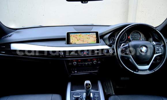 Nunua Ilio tumika BMW X5 Fedha Gari ndani ya Dar es Salaam nchini Dar es Salaam Nunua Ilio tumika BMW X5 Fedha Gari ndani ya Dar es Salaam nchini Dar es Salaam
