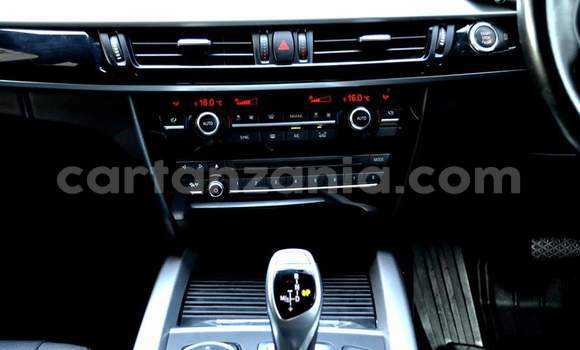 Nunua Ilio tumika BMW X5 Fedha Gari ndani ya Dar es Salaam nchini Dar es Salaam Nunua Ilio tumika BMW X5 Fedha Gari ndani ya Dar es Salaam nchini Dar es Salaam