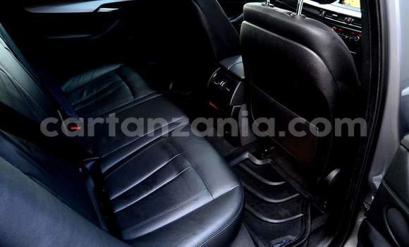 Nunua Ilio tumika BMW X5 Fedha Gari ndani ya Dar es Salaam nchini Dar es Salaam Nunua Ilio tumika BMW X5 Fedha Gari ndani ya Dar es Salaam nchini Dar es Salaam