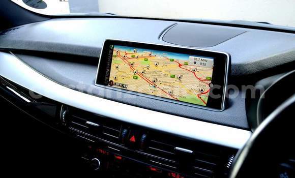 Nunua Ilio tumika BMW X5 Fedha Gari ndani ya Dar es Salaam nchini Dar es Salaam Nunua Ilio tumika BMW X5 Fedha Gari ndani ya Dar es Salaam nchini Dar es Salaam