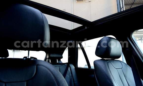 Nunua Ilio tumika BMW X5 Fedha Gari ndani ya Dar es Salaam nchini Dar es Salaam Nunua Ilio tumika BMW X5 Fedha Gari ndani ya Dar es Salaam nchini Dar es Salaam