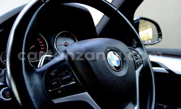 Nunua Ilio tumika BMW X5 Fedha Gari ndani ya Dar es Salaam nchini Dar es Salaam Nunua Ilio tumika BMW X5 Fedha Gari ndani ya Dar es Salaam nchini Dar es Salaam