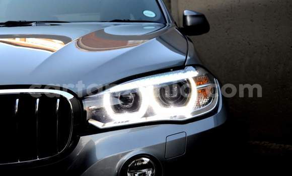 Nunua Ilio tumika BMW X5 Fedha Gari ndani ya Dar es Salaam nchini Dar es Salaam Nunua Ilio tumika BMW X5 Fedha Gari ndani ya Dar es Salaam nchini Dar es Salaam