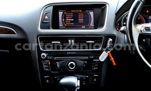 Nunua Ilio tumika Audi Q5 Brown Gari ndani ya Dar es Salaam nchini Dar es Salaam Nunua Ilio tumika Audi Q5 Brown Gari ndani ya Dar es Salaam nchini Dar es Salaam