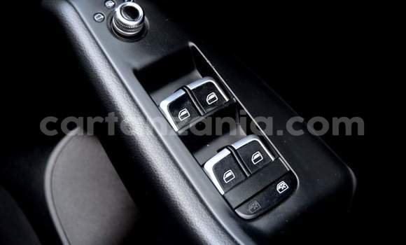 Nunua Ilio tumika Audi Q5 Brown Gari ndani ya Dar es Salaam nchini Dar es Salaam Nunua Ilio tumika Audi Q5 Brown Gari ndani ya Dar es Salaam nchini Dar es Salaam