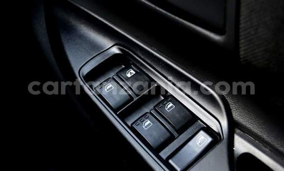 Nunua Ilio tumika Toyota Avanza Nyeupe Gari ndani ya Dar es Salaam nchini Dar es Salaam Nunua Ilio tumika Toyota Avanza Nyeupe Gari ndani ya Dar es Salaam nchini Dar es Salaam